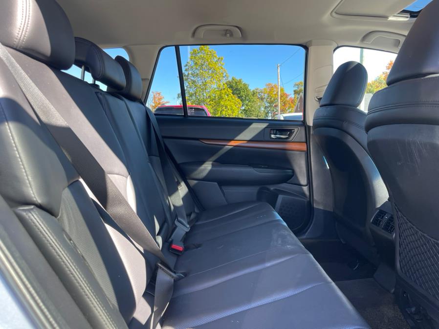 Used Subaru Outback 4dr Wgn H4 Auto 2.5i Limited 2014 | Merrimack Autosport. Merrimack, New Hampshire Used Subaru Outback 4dr Wgn H4 Auto 2.5i Limited 2014 | Merrimack Autosport. Merrimack, New Hampshire