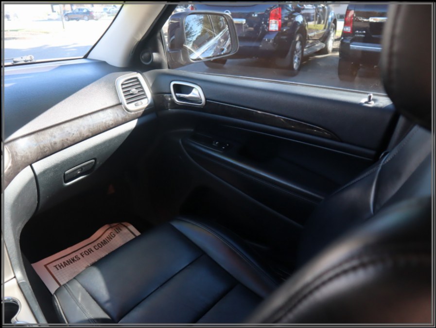 2011 Jeep Grand Cherokee 4WD 4dr Laredo, available for sale in Huntington Station, New York | My Auto Inc.. Huntington Station, New York 2011 Jeep Grand Cherokee 4WD 4dr Laredo, available for sale in Huntington Station, New York | My Auto Inc.. Huntington Station, New York