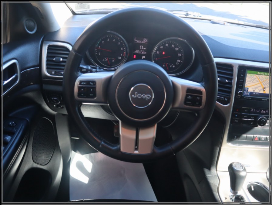 2011 Jeep Grand Cherokee 4WD 4dr Laredo, available for sale in Huntington Station, New York | My Auto Inc.. Huntington Station, New York 2011 Jeep Grand Cherokee 4WD 4dr Laredo, available for sale in Huntington Station, New York | My Auto Inc.. Huntington Station, New York