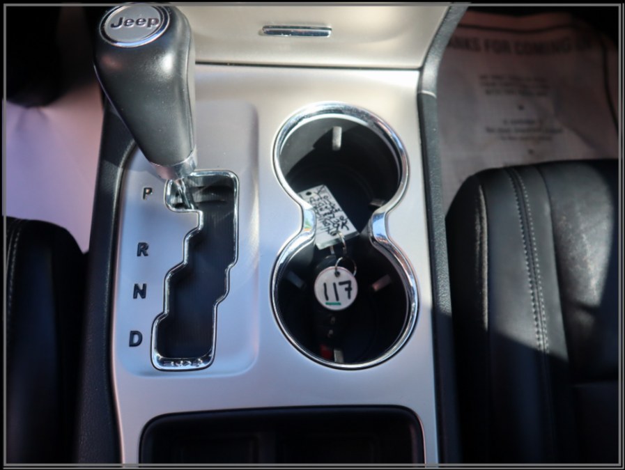 2011 Jeep Grand Cherokee 4WD 4dr Laredo, available for sale in Huntington Station, New York | My Auto Inc.. Huntington Station, New York 2011 Jeep Grand Cherokee 4WD 4dr Laredo, available for sale in Huntington Station, New York | My Auto Inc.. Huntington Station, New York