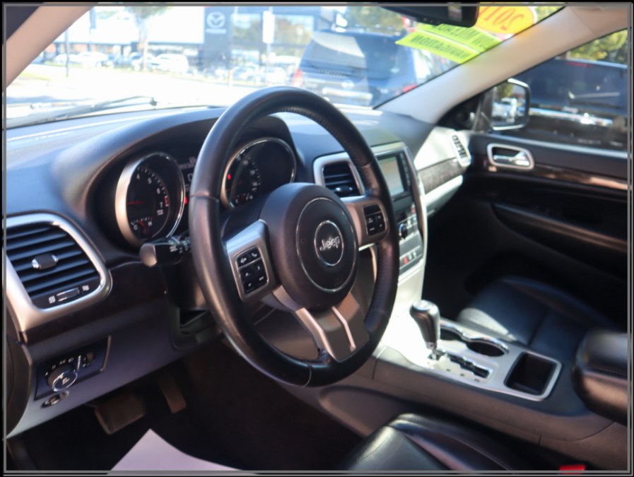 2011 Jeep Grand Cherokee 4WD 4dr Laredo, available for sale in Huntington Station, New York | My Auto Inc.. Huntington Station, New York 2011 Jeep Grand Cherokee 4WD 4dr Laredo, available for sale in Huntington Station, New York | My Auto Inc.. Huntington Station, New York