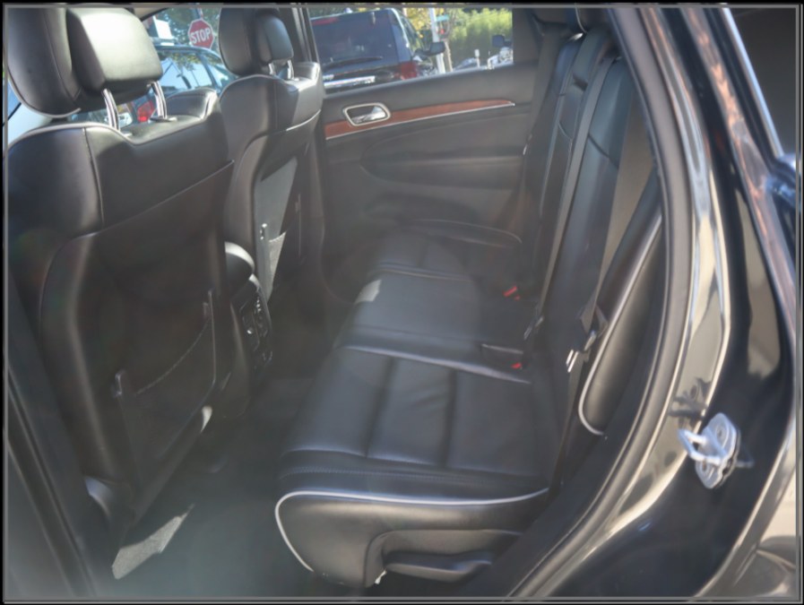 2011 Jeep Grand Cherokee 4WD 4dr Overland, available for sale in Huntington Station, New York | My Auto Inc.. Huntington Station, New York 2011 Jeep Grand Cherokee 4WD 4dr Overland, available for sale in Huntington Station, New York | My Auto Inc.. Huntington Station, New York