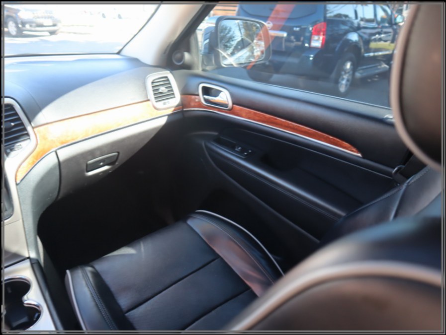 2011 Jeep Grand Cherokee 4WD 4dr Overland, available for sale in Huntington Station, New York | My Auto Inc.. Huntington Station, New York 2011 Jeep Grand Cherokee 4WD 4dr Overland, available for sale in Huntington Station, New York | My Auto Inc.. Huntington Station, New York