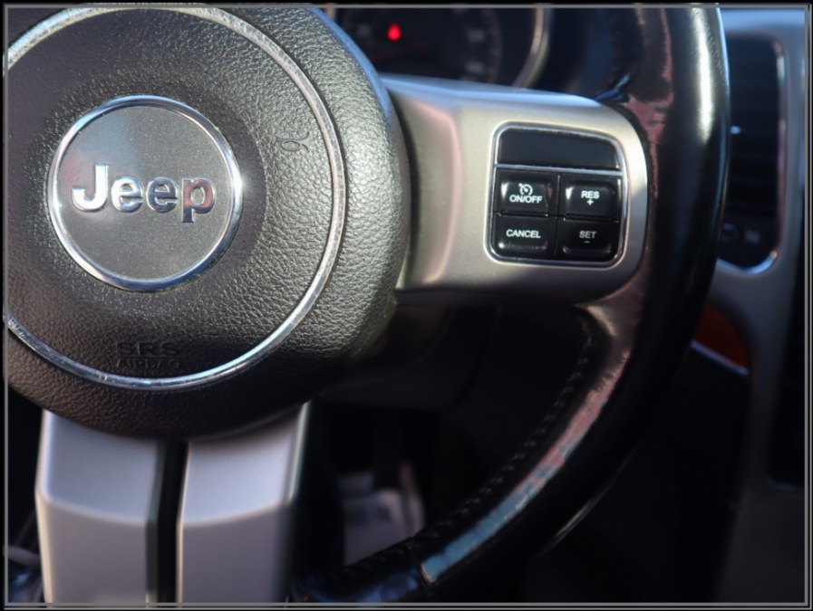2011 Jeep Grand Cherokee 4WD 4dr Overland, available for sale in Huntington Station, New York | My Auto Inc.. Huntington Station, New York 2011 Jeep Grand Cherokee 4WD 4dr Overland, available for sale in Huntington Station, New York | My Auto Inc.. Huntington Station, New York
