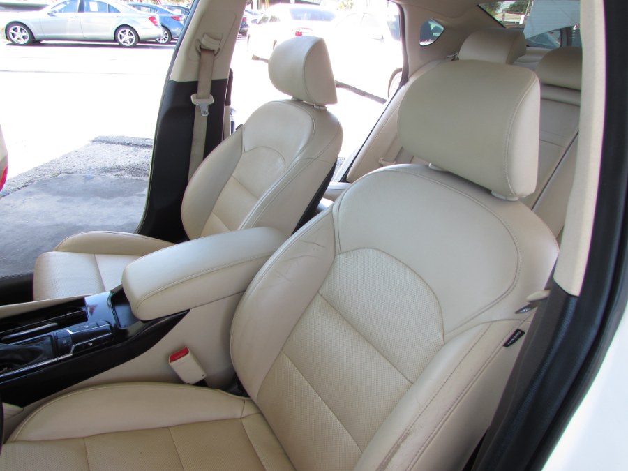 2017 Kia Cadenza Limited Sedan, available for sale in Orlando, Florida | VIP Auto Enterprise, Inc. Orlando, Florida 2017 Kia Cadenza Limited Sedan, available for sale in Orlando, Florida | VIP Auto Enterprise, Inc. Orlando, Florida