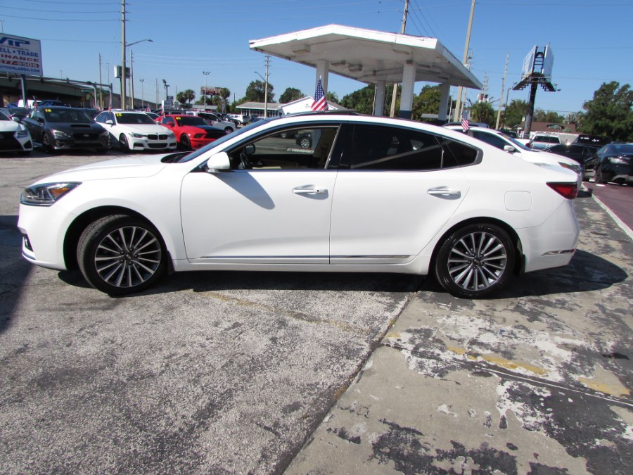 2017 Kia Cadenza Limited Sedan, available for sale in Orlando, Florida | VIP Auto Enterprise, Inc. Orlando, Florida 2017 Kia Cadenza Limited Sedan, available for sale in Orlando, Florida | VIP Auto Enterprise, Inc. Orlando, Florida