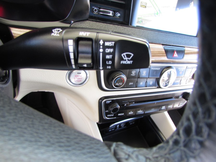 2017 Kia Cadenza Limited Sedan, available for sale in Orlando, Florida | VIP Auto Enterprise, Inc. Orlando, Florida 2017 Kia Cadenza Limited Sedan, available for sale in Orlando, Florida | VIP Auto Enterprise, Inc. Orlando, Florida