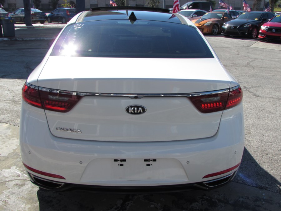 2017 Kia Cadenza Limited Sedan, available for sale in Orlando, Florida | VIP Auto Enterprise, Inc. Orlando, Florida 2017 Kia Cadenza Limited Sedan, available for sale in Orlando, Florida | VIP Auto Enterprise, Inc. Orlando, Florida