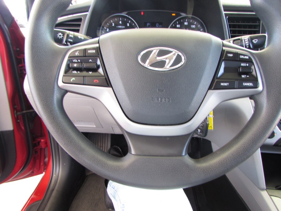 Used Hyundai Elantra SE 2.0L Auto (Alabama) 2017 | VIP Auto Enterprise, Inc. Orlando, Florida Used Hyundai Elantra SE 2.0L Auto (Alabama) 2017 | VIP Auto Enterprise, Inc. Orlando, Florida