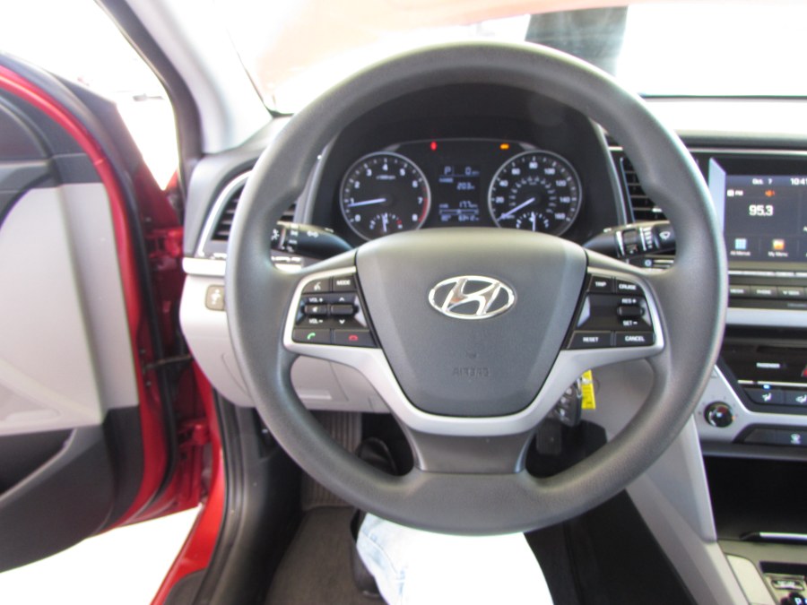 Used Hyundai Elantra SE 2.0L Auto (Alabama) 2017 | VIP Auto Enterprise, Inc. Orlando, Florida Used Hyundai Elantra SE 2.0L Auto (Alabama) 2017 | VIP Auto Enterprise, Inc. Orlando, Florida
