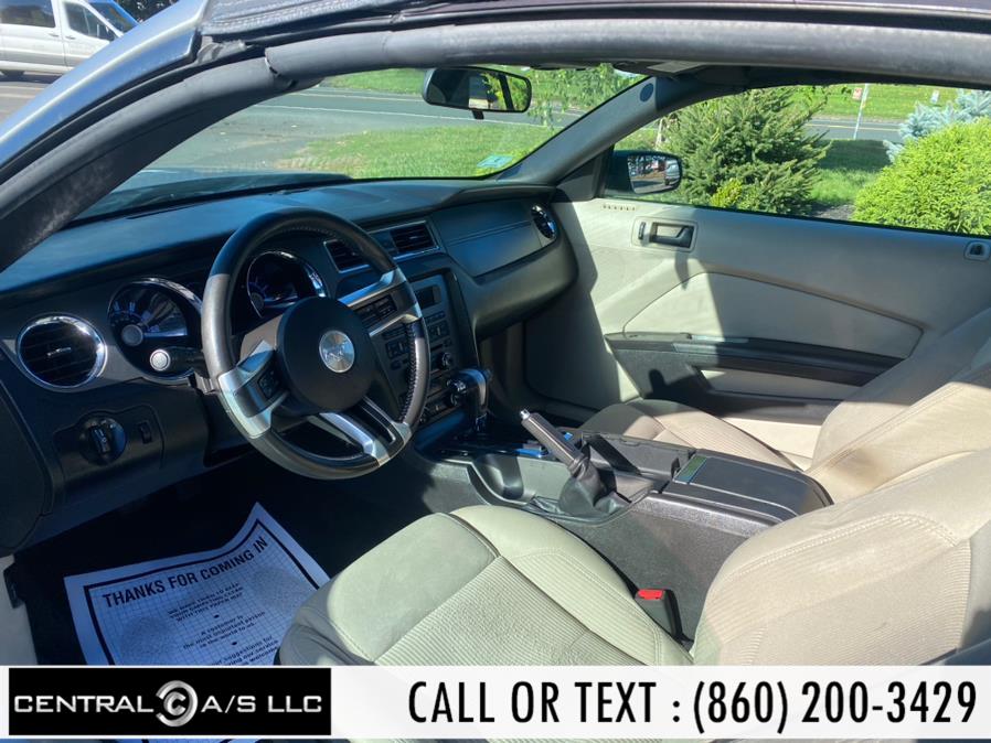 Used Ford Mustang 2dr Conv V6 2010 | Central A/S LLC. East Windsor, Connecticut Used Ford Mustang 2dr Conv V6 2010 | Central A/S LLC. East Windsor, Connecticut