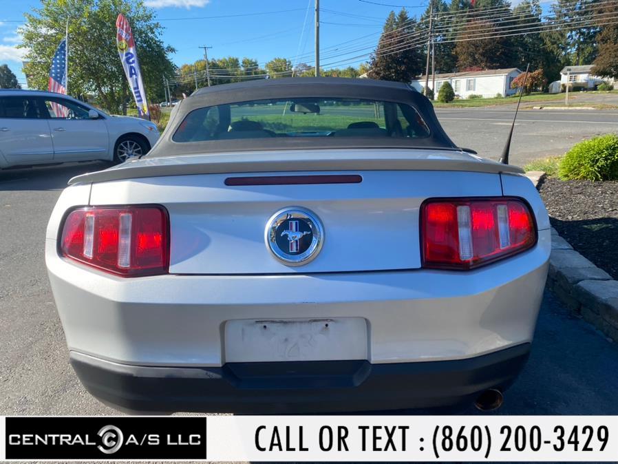 Used Ford Mustang 2dr Conv V6 2010 | Central A/S LLC. East Windsor, Connecticut Used Ford Mustang 2dr Conv V6 2010 | Central A/S LLC. East Windsor, Connecticut