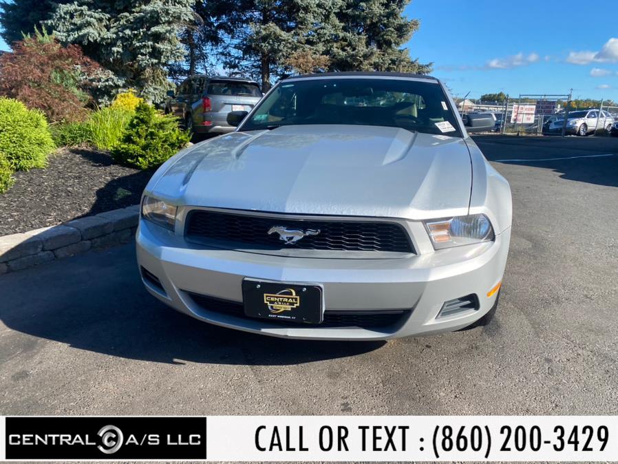 Used Ford Mustang 2dr Conv V6 2010 | Central A/S LLC. East Windsor, Connecticut Used Ford Mustang 2dr Conv V6 2010 | Central A/S LLC. East Windsor, Connecticut