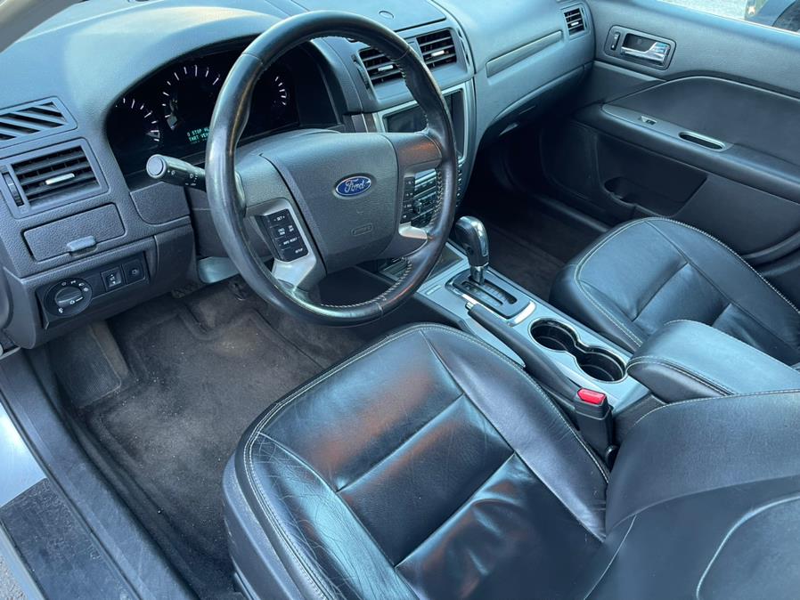 Used Ford Fusion 4dr Sdn SEL FWD 2012 | Central Auto Sales & Service. New Britain, Connecticut Used Ford Fusion 4dr Sdn SEL FWD 2012 | Central Auto Sales & Service. New Britain, Connecticut