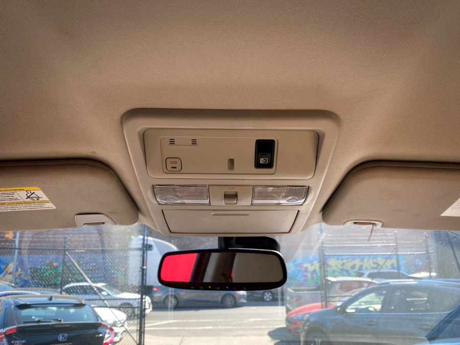 2018 Nissan Titan 4x4 Crew Cab SL, available for sale in Newark, New Jersey | RT Auto Center LLC. Newark, New Jersey 2018 Nissan Titan 4x4 Crew Cab SL, available for sale in Newark, New Jersey | RT Auto Center LLC. Newark, New Jersey