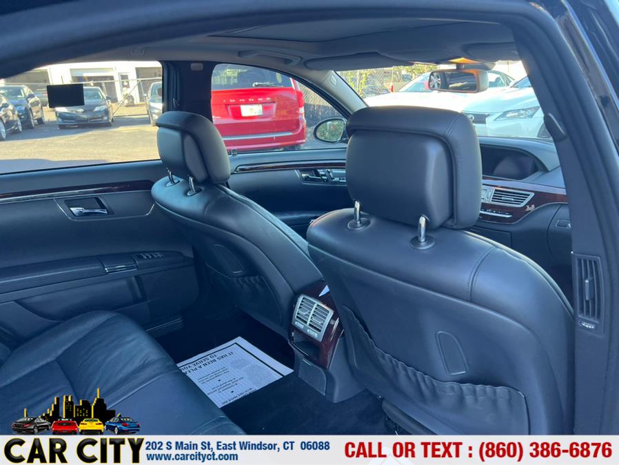 2007 Mercedes-Benz S-Class 4dr Sdn 5.5L V8 4MATIC, available for sale in East Windsor, Connecticut | Car City LLC. East Windsor, Connecticut 2007 Mercedes-Benz S-Class 4dr Sdn 5.5L V8 4MATIC, available for sale in East Windsor, Connecticut | Car City LLC. East Windsor, Connecticut
