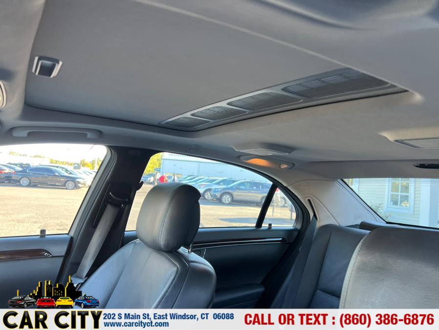 2007 Mercedes-Benz S-Class 4dr Sdn 5.5L V8 4MATIC, available for sale in East Windsor, Connecticut | Car City LLC. East Windsor, Connecticut 2007 Mercedes-Benz S-Class 4dr Sdn 5.5L V8 4MATIC, available for sale in East Windsor, Connecticut | Car City LLC. East Windsor, Connecticut