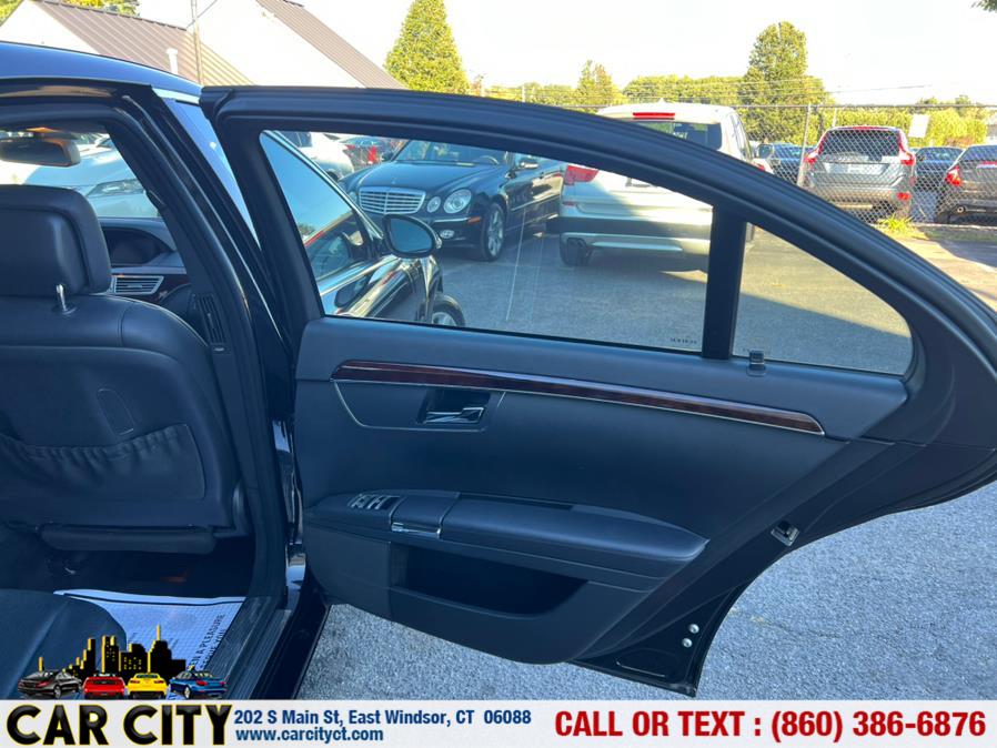 2007 Mercedes-Benz S-Class 4dr Sdn 5.5L V8 4MATIC, available for sale in East Windsor, Connecticut | Car City LLC. East Windsor, Connecticut 2007 Mercedes-Benz S-Class 4dr Sdn 5.5L V8 4MATIC, available for sale in East Windsor, Connecticut | Car City LLC. East Windsor, Connecticut