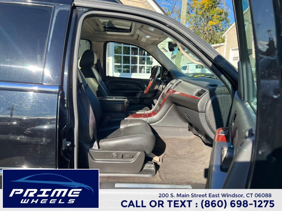 Used Cadillac Escalade EXT AWD 4dr Luxury 2012 | Prime Wheels. East Windsor, Connecticut Used Cadillac Escalade EXT AWD 4dr Luxury 2012 | Prime Wheels. East Windsor, Connecticut