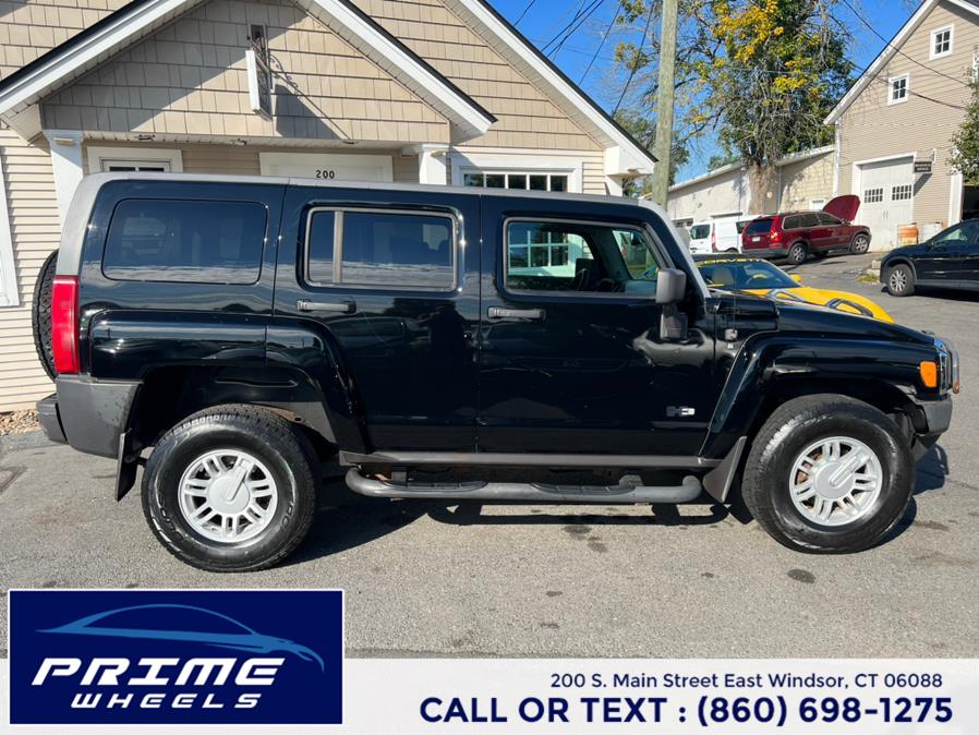 2009 HUMMER H3 4WD 4dr SUV, available for sale in East Windsor, Connecticut | Prime Wheels. East Windsor, Connecticut 2009 HUMMER H3 4WD 4dr SUV, available for sale in East Windsor, Connecticut | Prime Wheels. East Windsor, Connecticut