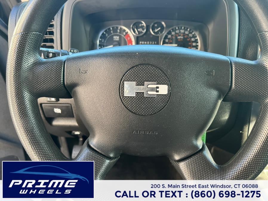 2009 HUMMER H3 4WD 4dr SUV, available for sale in East Windsor, Connecticut | Prime Wheels. East Windsor, Connecticut 2009 HUMMER H3 4WD 4dr SUV, available for sale in East Windsor, Connecticut | Prime Wheels. East Windsor, Connecticut
