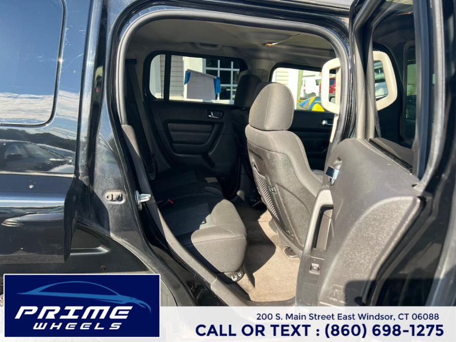 2009 HUMMER H3 4WD 4dr SUV, available for sale in East Windsor, Connecticut | Prime Wheels. East Windsor, Connecticut 2009 HUMMER H3 4WD 4dr SUV, available for sale in East Windsor, Connecticut | Prime Wheels. East Windsor, Connecticut