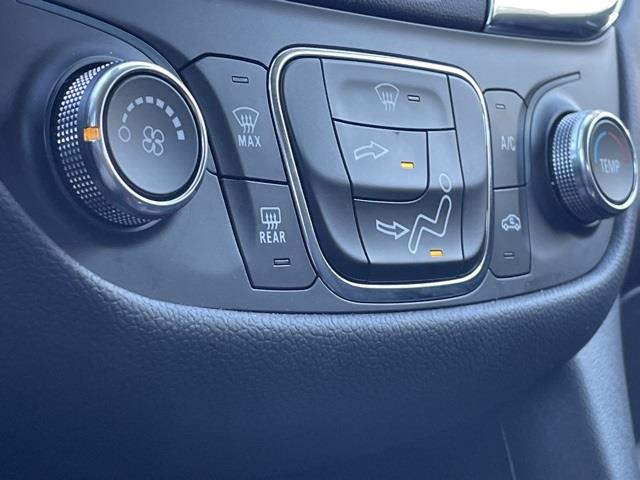 2022 Chevrolet Equinox LT, available for sale in Brookfield, Connecticut | Blasius Federal Road. Brookfield, Connecticut 2022 Chevrolet Equinox LT, available for sale in Brookfield, Connecticut | Blasius Federal Road. Brookfield, Connecticut