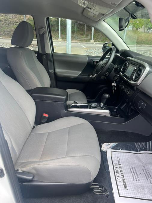 Used Toyota Tacoma SR5 Double Cab 5'' Bed V6 4x4 AT (Natl) 2017 | Mikes Auto Sales LLC. Garfield, New Jersey Used Toyota Tacoma SR5 Double Cab 5'' Bed V6 4x4 AT (Natl) 2017 | Mikes Auto Sales LLC. Garfield, New Jersey