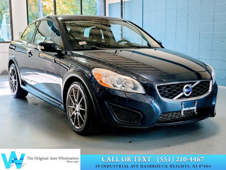 Used Volvo C30 2dr Cpe Auto 2012 | AW Auto & Truck Wholesalers, Inc. Hasbrouck Heights, New Jersey