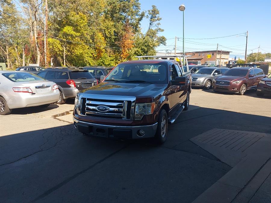 2009 Ford F-150 4WD SuperCab 145" XLT, available for sale in West Hartford, Connecticut | Chadrad Motors llc. West Hartford, Connecticut 2009 Ford F-150 4WD SuperCab 145" XLT, available for sale in West Hartford, Connecticut | Chadrad Motors llc. West Hartford, Connecticut