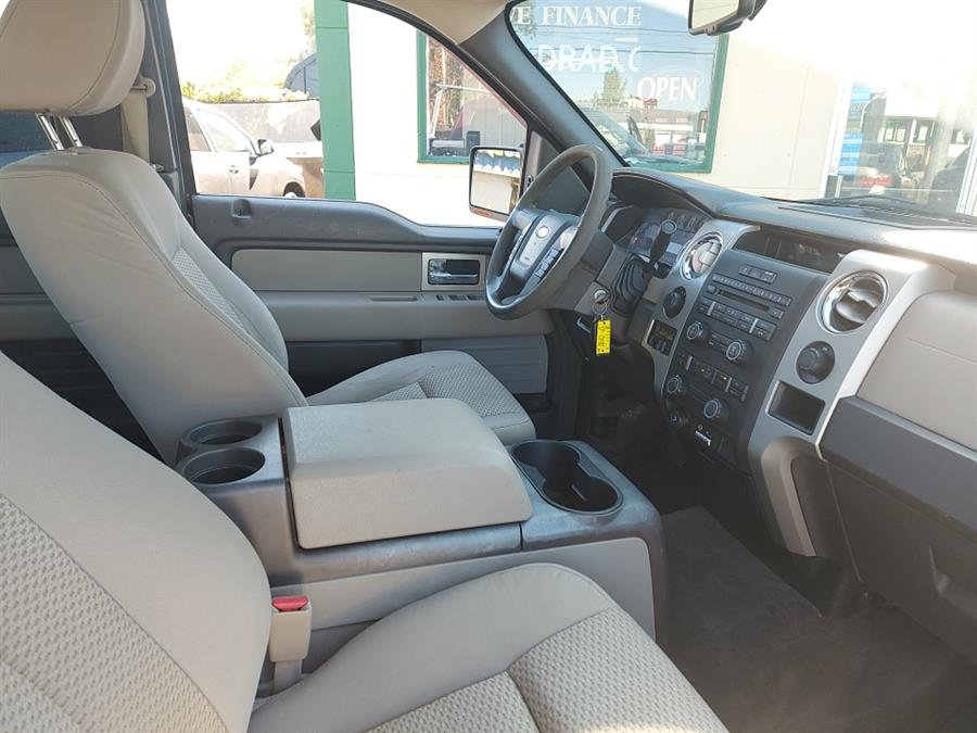 2009 Ford F-150 4WD SuperCab 145" XLT, available for sale in West Hartford, Connecticut | Chadrad Motors llc. West Hartford, Connecticut 2009 Ford F-150 4WD SuperCab 145" XLT, available for sale in West Hartford, Connecticut | Chadrad Motors llc. West Hartford, Connecticut