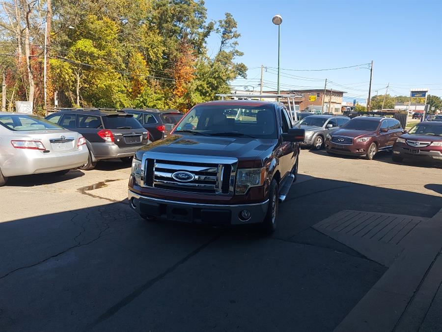 2009 Ford F-150 4WD SuperCab 145" XLT, available for sale in West Hartford, Connecticut | Chadrad Motors llc. West Hartford, Connecticut 2009 Ford F-150 4WD SuperCab 145" XLT, available for sale in West Hartford, Connecticut | Chadrad Motors llc. West Hartford, Connecticut