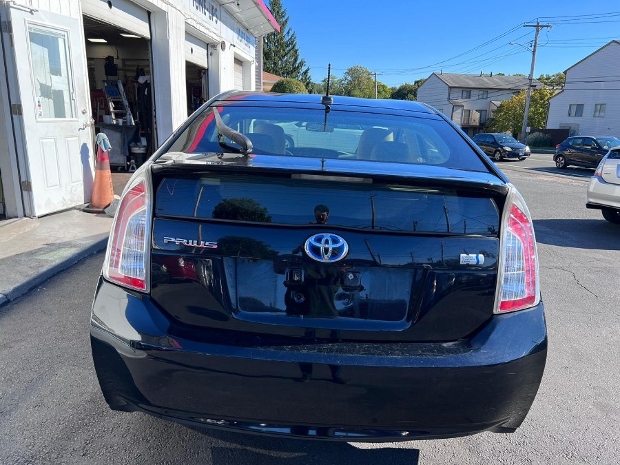 2013 Toyota Prius 5dr HB Two (Natl), available for sale in West Haven, Connecticut | Uzun Auto. West Haven, Connecticut 2013 Toyota Prius 5dr HB Two (Natl), available for sale in West Haven, Connecticut | Uzun Auto. West Haven, Connecticut