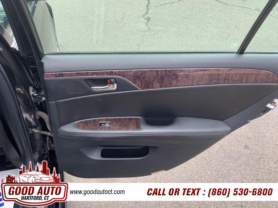 Used Toyota Avalon 4dr Sdn (Natl) 2011 | Good Auto LLC. Hartford, Connecticut Used Toyota Avalon 4dr Sdn (Natl) 2011 | Good Auto LLC. Hartford, Connecticut