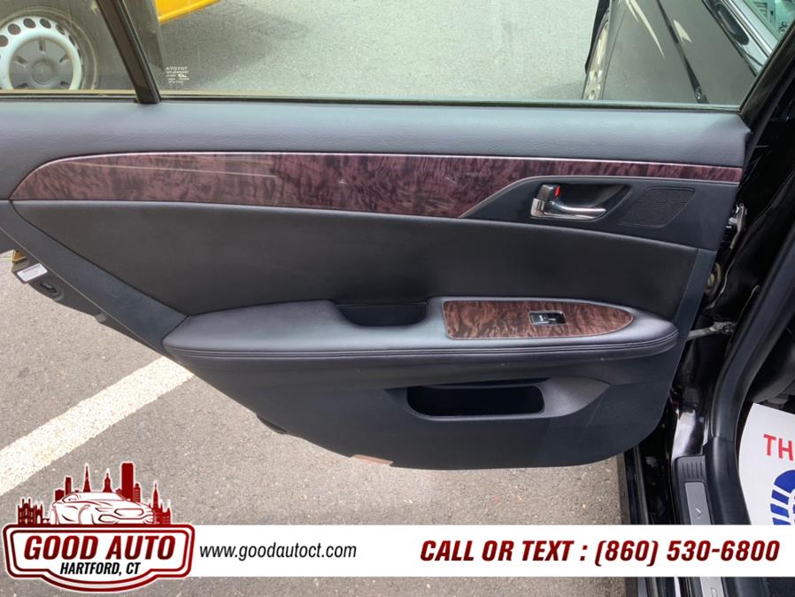 Used Toyota Avalon 4dr Sdn (Natl) 2011 | Good Auto LLC. Hartford, Connecticut Used Toyota Avalon 4dr Sdn (Natl) 2011 | Good Auto LLC. Hartford, Connecticut
