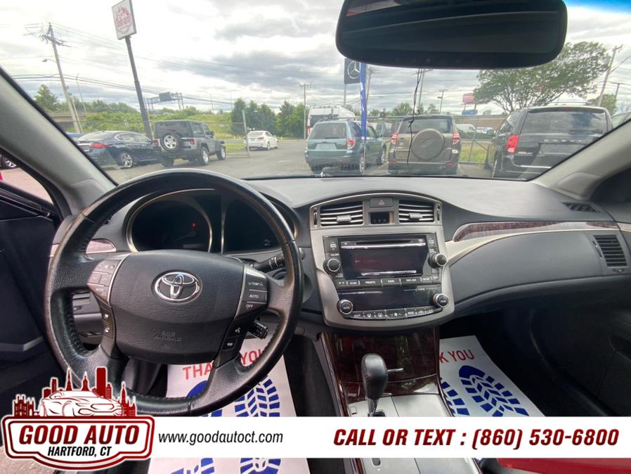 Used Toyota Avalon 4dr Sdn (Natl) 2011 | Good Auto LLC. Hartford, Connecticut Used Toyota Avalon 4dr Sdn (Natl) 2011 | Good Auto LLC. Hartford, Connecticut