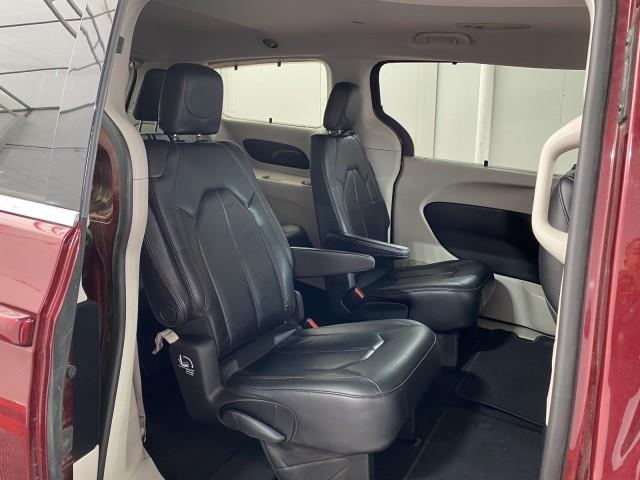 Used Chrysler Pacifica Touring L 2020 | Queens Auto Mall. Richmond Hill, New York Used Chrysler Pacifica Touring L 2020 | Queens Auto Mall. Richmond Hill, New York