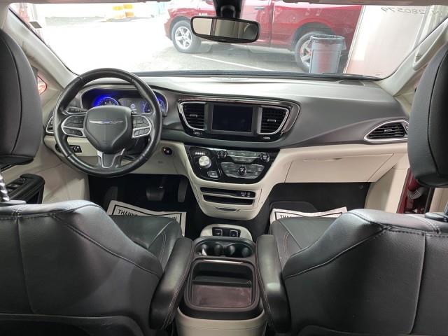 Used Chrysler Pacifica Touring L 2020 | Queens Auto Mall. Richmond Hill, New York Used Chrysler Pacifica Touring L 2020 | Queens Auto Mall. Richmond Hill, New York