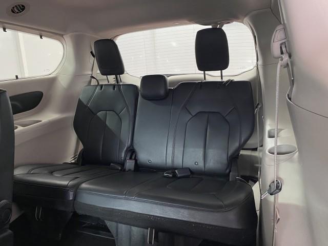 Used Chrysler Pacifica Touring L 2020 | Queens Auto Mall. Richmond Hill, New York Used Chrysler Pacifica Touring L 2020 | Queens Auto Mall. Richmond Hill, New York