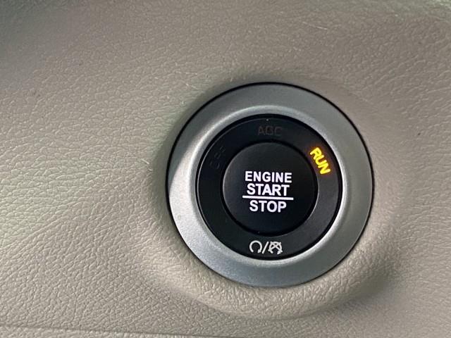 Used Chrysler Pacifica Touring L 2020 | Queens Auto Mall. Richmond Hill, New York Used Chrysler Pacifica Touring L 2020 | Queens Auto Mall. Richmond Hill, New York
