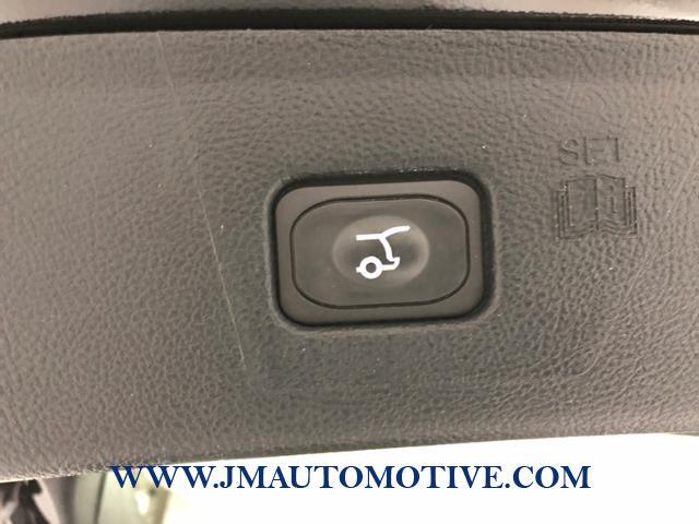 2018 Ford Edge Titanium AWD, available for sale in Naugatuck, Connecticut | J&M Automotive Sls&Svc LLC. Naugatuck, Connecticut 2018 Ford Edge Titanium AWD, available for sale in Naugatuck, Connecticut | J&M Automotive Sls&Svc LLC. Naugatuck, Connecticut