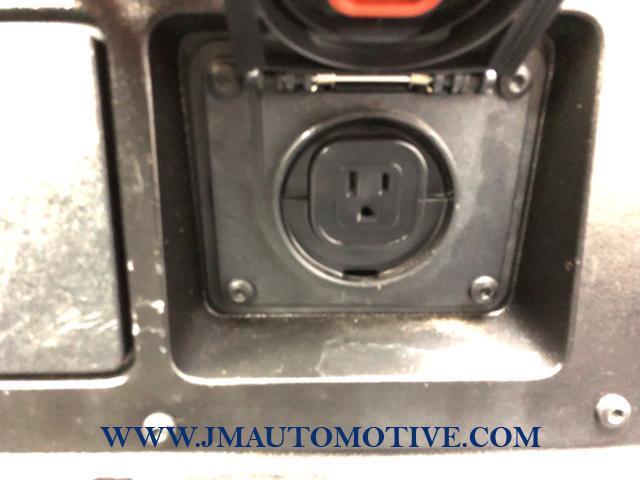 Used Toyota Tacoma TRD Sport Double Cab 5' Bed V6 AT 2019 | J&M Automotive Sls&Svc LLC. Naugatuck, Connecticut Used Toyota Tacoma TRD Sport Double Cab 5' Bed V6 AT 2019 | J&M Automotive Sls&Svc LLC. Naugatuck, Connecticut