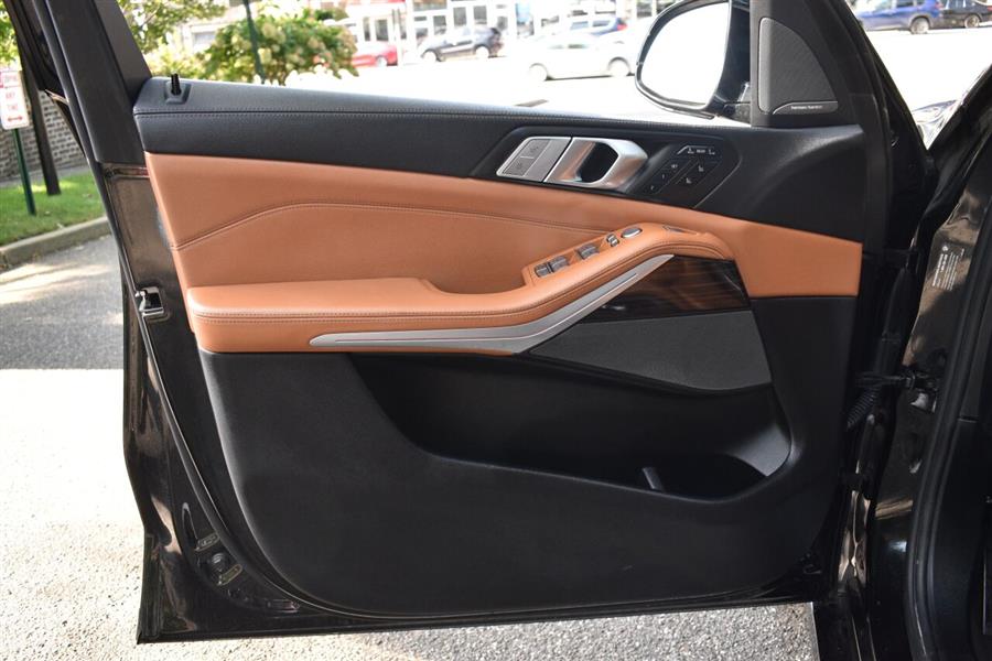 2021 BMW X7 xDrive40i AWD 4dr Sports Activity Vehicle, available for sale in Great Neck, New York | Camy Cars. Great Neck, New York 2021 BMW X7 xDrive40i AWD 4dr Sports Activity Vehicle, available for sale in Great Neck, New York | Camy Cars. Great Neck, New York