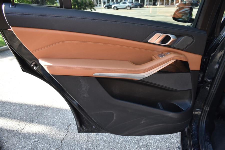 2021 BMW X7 xDrive40i AWD 4dr Sports Activity Vehicle, available for sale in Great Neck, New York | Camy Cars. Great Neck, New York 2021 BMW X7 xDrive40i AWD 4dr Sports Activity Vehicle, available for sale in Great Neck, New York | Camy Cars. Great Neck, New York