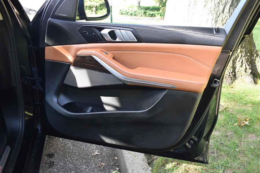 2021 BMW X7 xDrive40i AWD 4dr Sports Activity Vehicle, available for sale in Great Neck, New York | Camy Cars. Great Neck, New York 2021 BMW X7 xDrive40i AWD 4dr Sports Activity Vehicle, available for sale in Great Neck, New York | Camy Cars. Great Neck, New York
