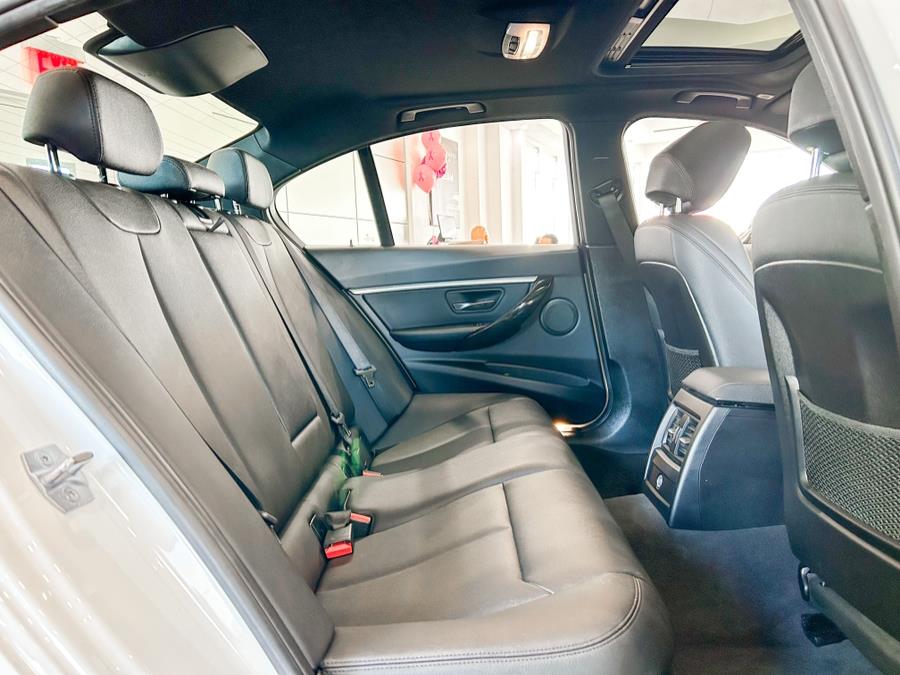 Used BMW 3 Series 330i xDrive Sedan 2018 | Luxury Motor Club. Franklin Square, New York Used BMW 3 Series 330i xDrive Sedan 2018 | Luxury Motor Club. Franklin Square, New York