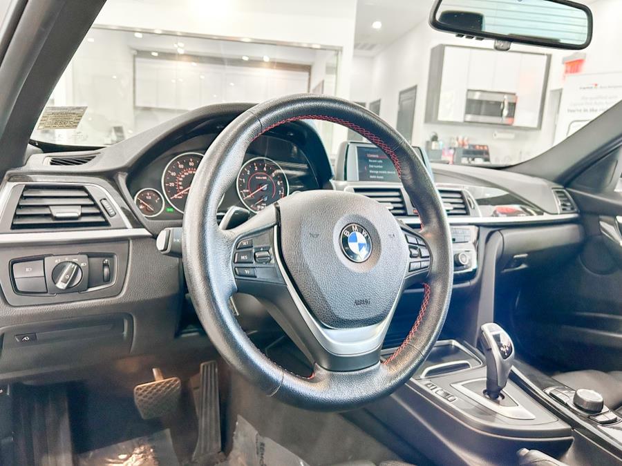 Used BMW 3 Series 330i xDrive Sedan 2018 | Luxury Motor Club. Franklin Square, New York Used BMW 3 Series 330i xDrive Sedan 2018 | Luxury Motor Club. Franklin Square, New York