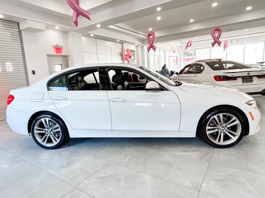 Used BMW 3 Series 330i xDrive Sedan 2018 | Luxury Motor Club. Franklin Square, New York Used BMW 3 Series 330i xDrive Sedan 2018 | Luxury Motor Club. Franklin Square, New York