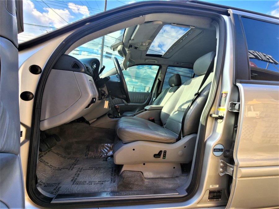 Used Mercedes-Benz M-Class 4dr AWD 5.0L 2002 | Temple Hills Used Car. Temple Hills, Maryland Used Mercedes-Benz M-Class 4dr AWD 5.0L 2002 | Temple Hills Used Car. Temple Hills, Maryland
