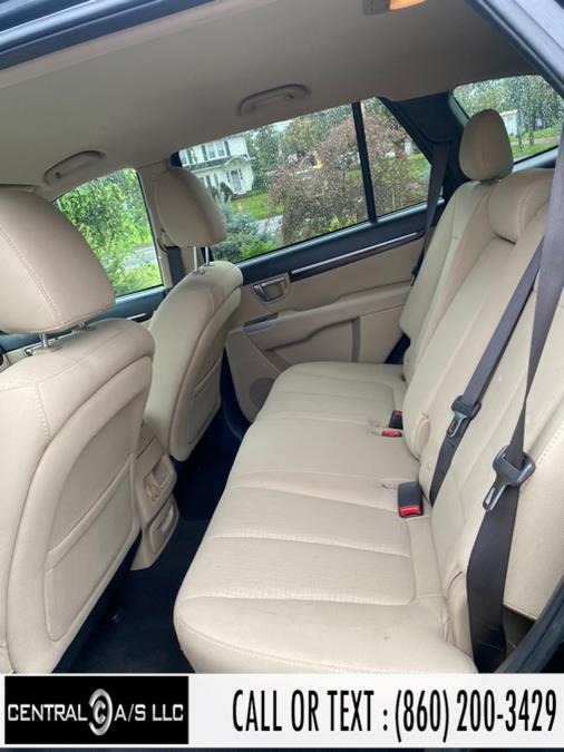 2012 Hyundai Santa Fe FWD 4dr I4 GLS, available for sale in East Windsor, Connecticut | Central A/S LLC. East Windsor, Connecticut 2012 Hyundai Santa Fe FWD 4dr I4 GLS, available for sale in East Windsor, Connecticut | Central A/S LLC. East Windsor, Connecticut